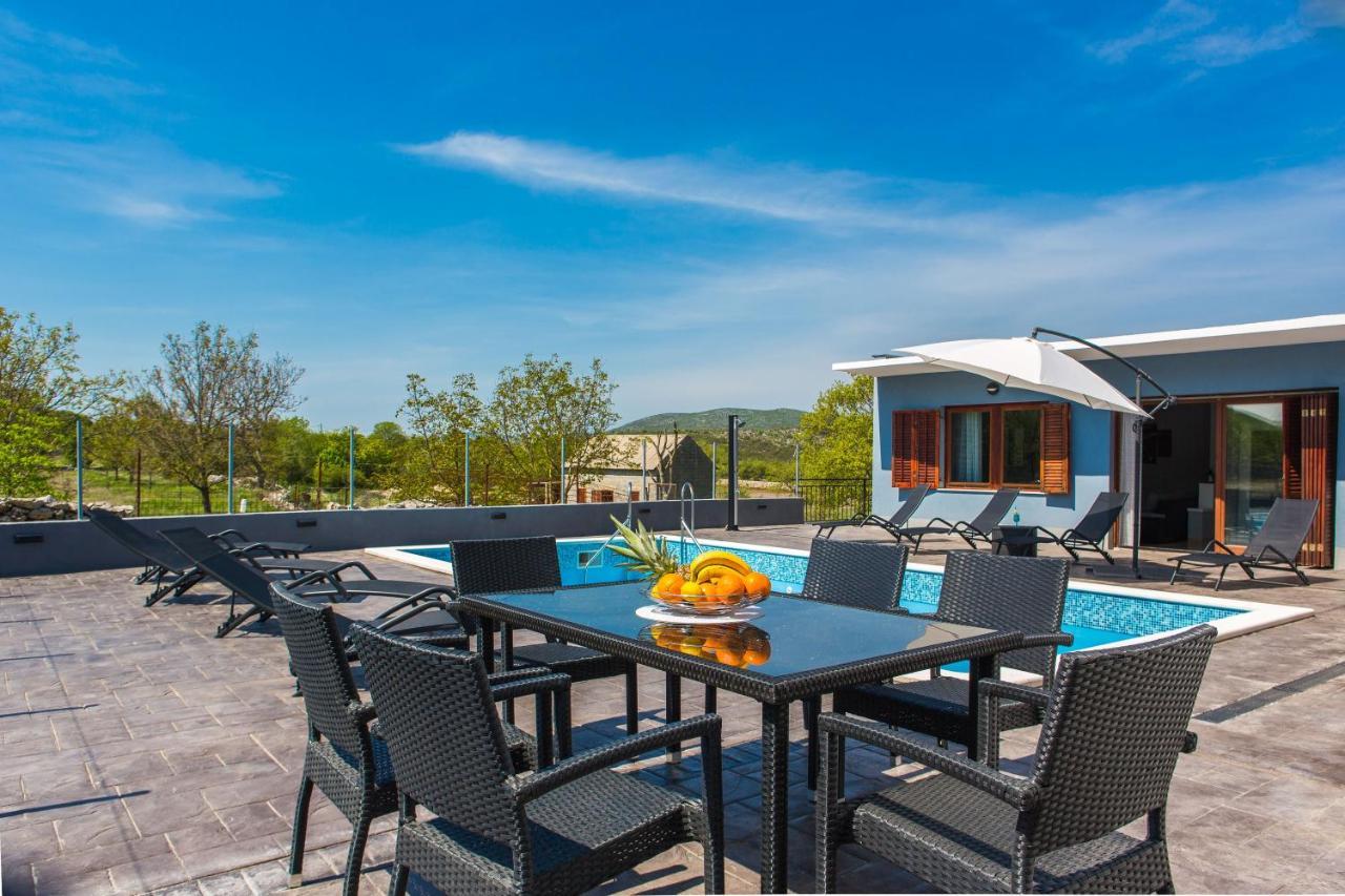 Holiday Home Villa Marija Radosic  Buitenkant foto